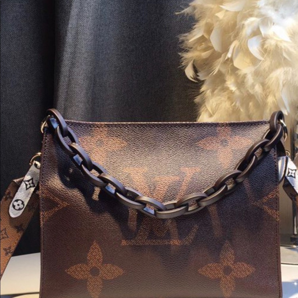 Brand New Louis Vuitton purse